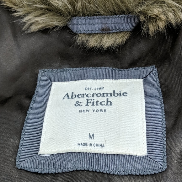 Abercrombie Fitch Women Faux Fur Vest Sz M - Picture 6 of 12